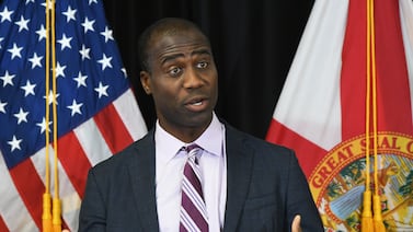 Doctors muffled as Florida moves to end decades of childhood vaccination mandates