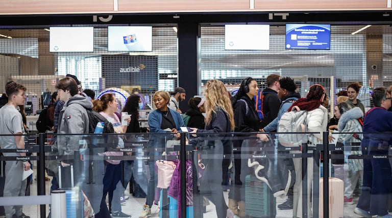 Possible measles exposure reported at Newark airport