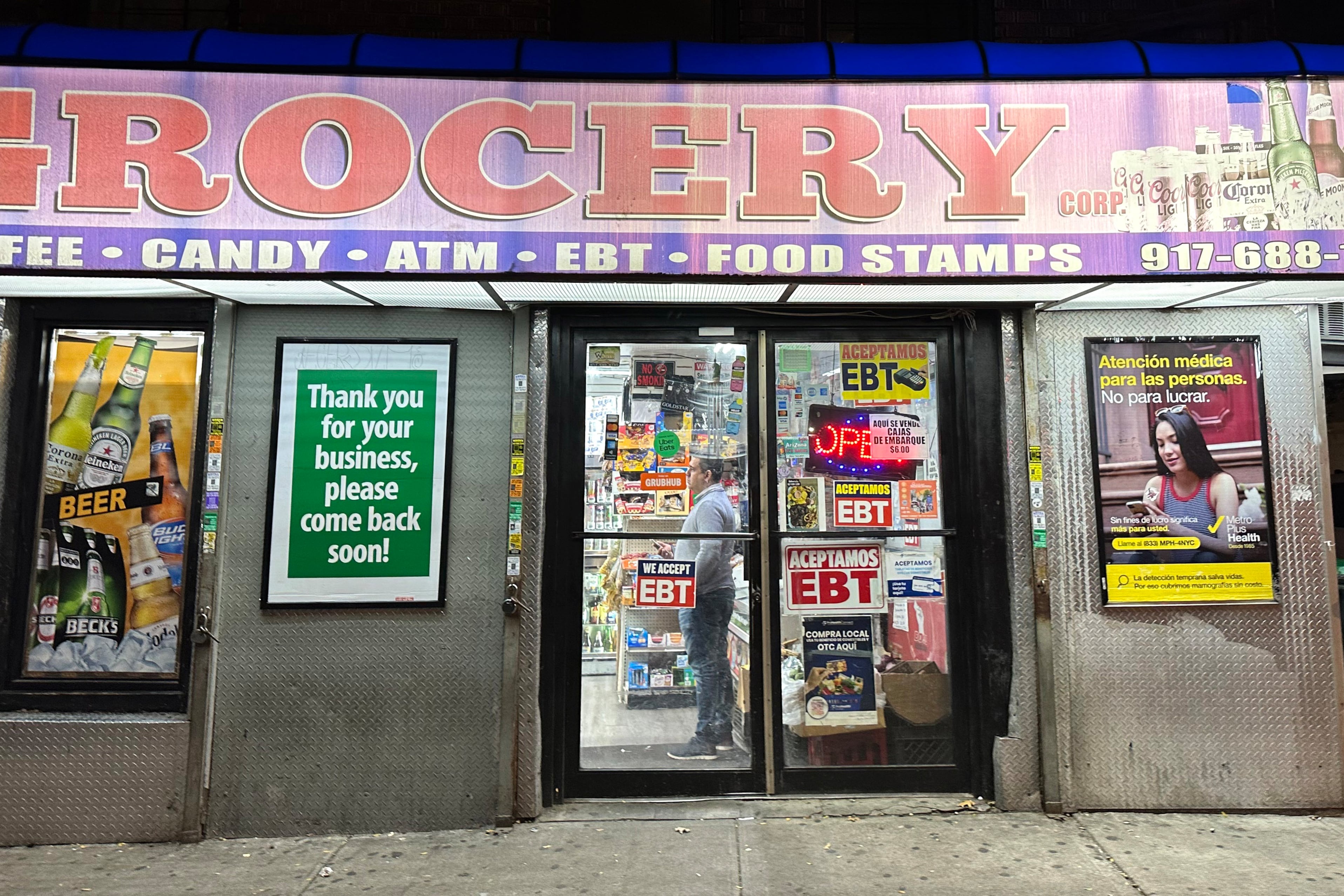 The exterior of a bodega.