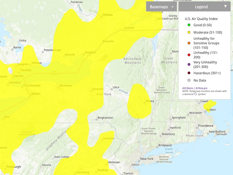A map shows Air Quality Index data from November 18, 2024.