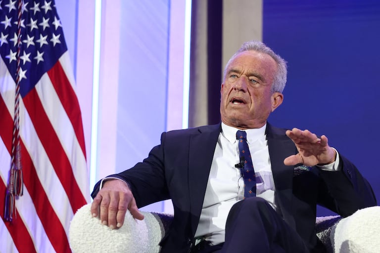 RFK Jr. wants to delay the hepatitis B vaccine. Here’s what parents need to know.